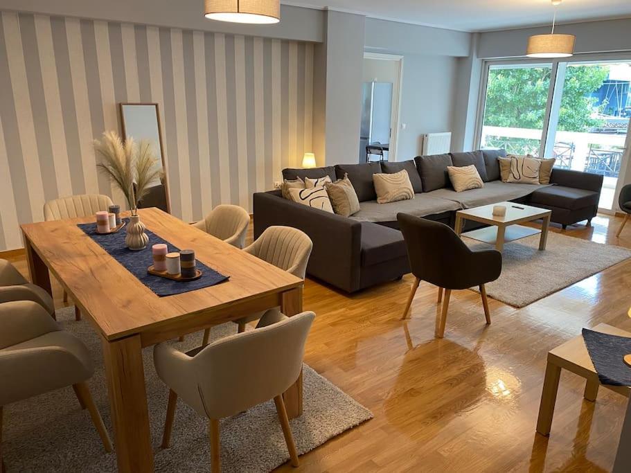 Classy 3Br With 2 Bathrooms Apartment In Marousi Athen Exterior foto